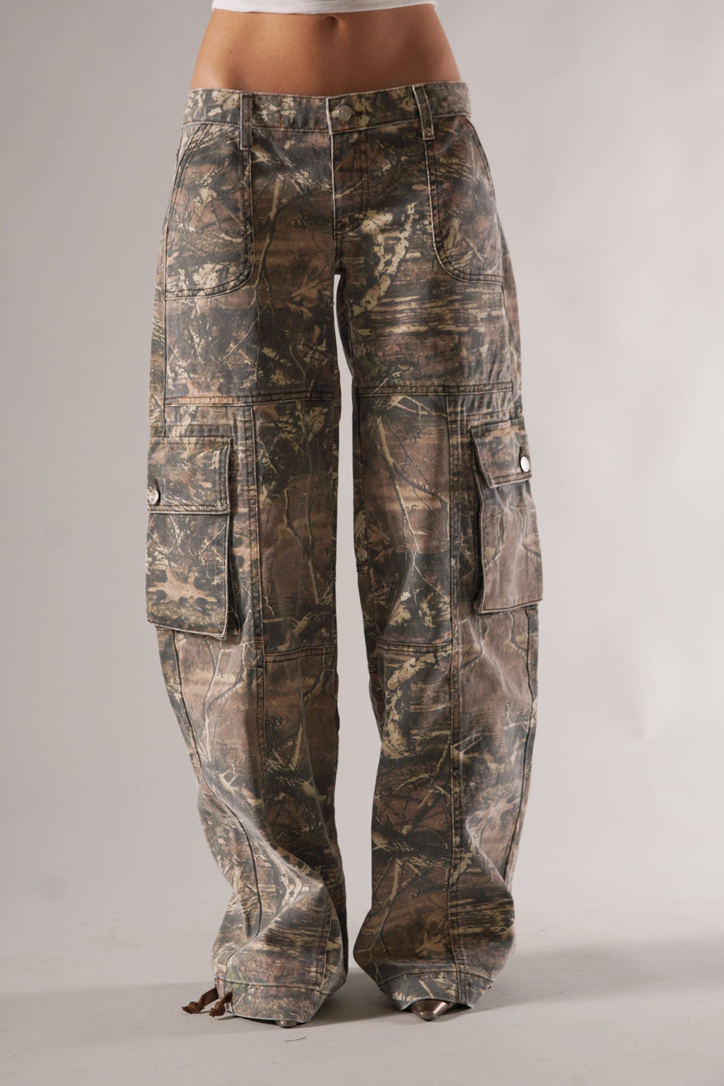 Men's Camo Cargo Pants with Utility Pockets