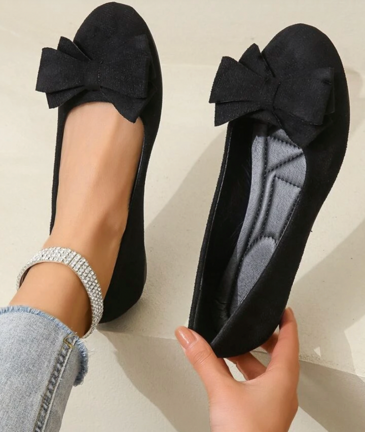 Women's Ballet Flats with Bow Detail