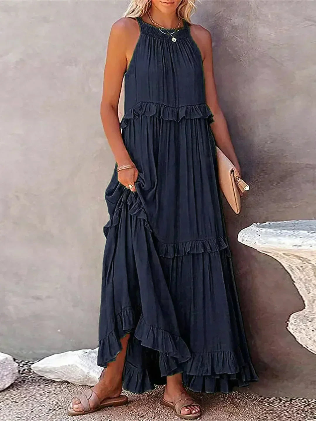 Women's Sleeveless Maxi Dress with Halter Neckline