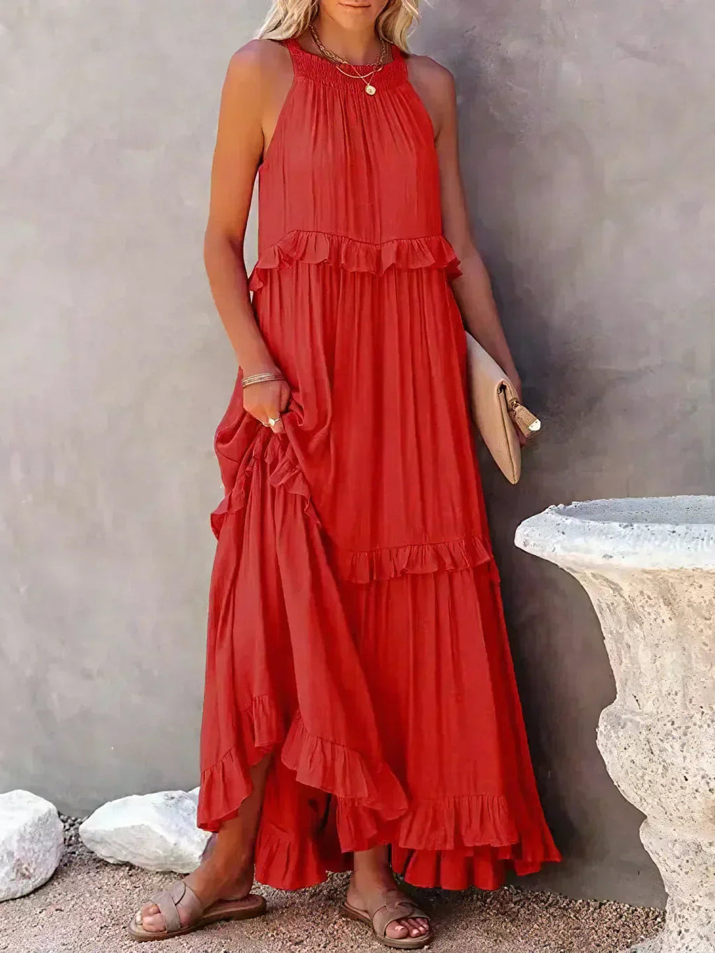 Women's Sleeveless Maxi Dress with Halter Neckline