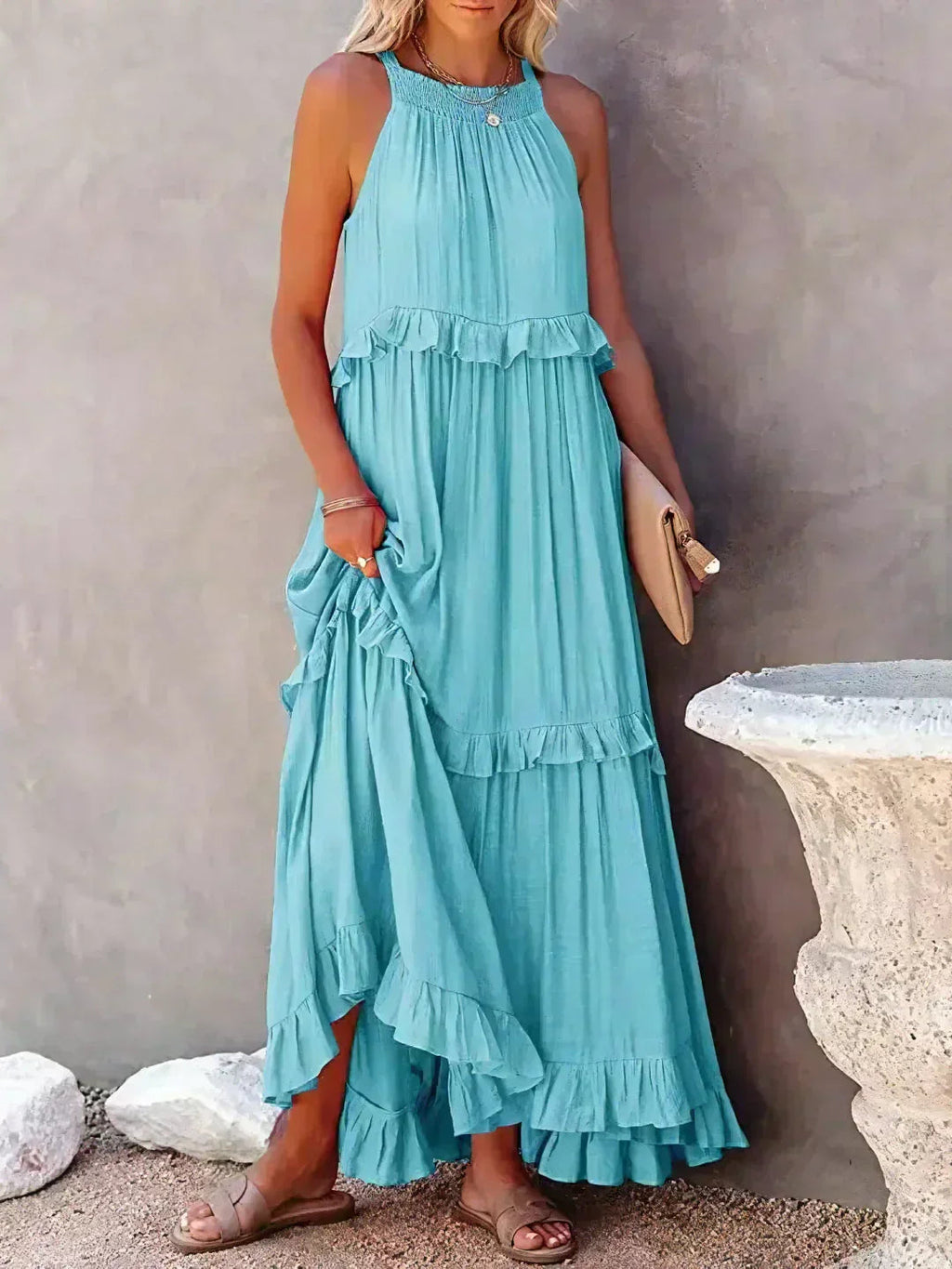 Women's Sleeveless Maxi Dress with Halter Neckline