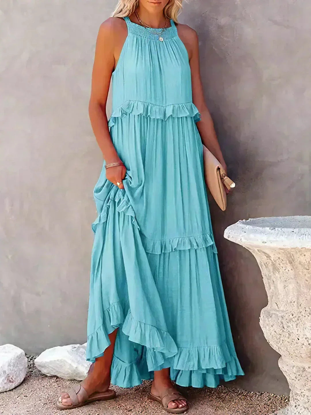 Women's Sleeveless Maxi Dress with Halter Neckline