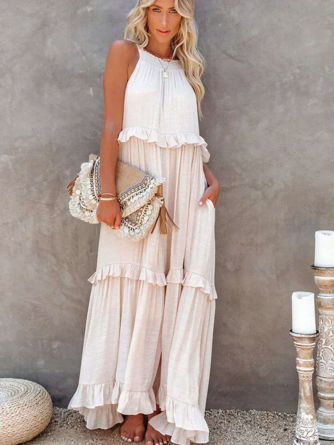 Women's Sleeveless Maxi Dress with Halter Neckline