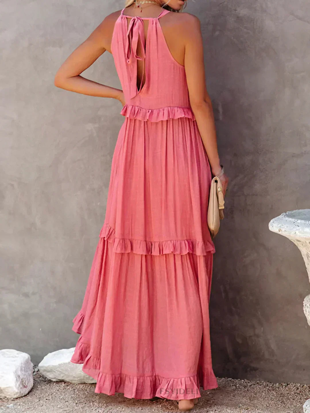 Women's Sleeveless Maxi Dress with Halter Neckline