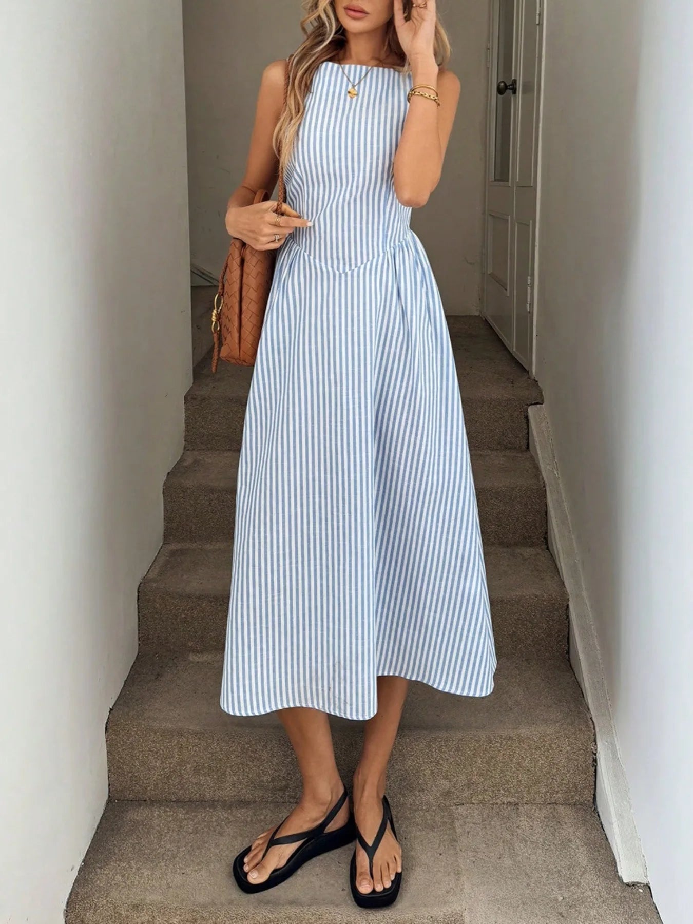 Women's Sleeveless Vertical Striped Summer Dress