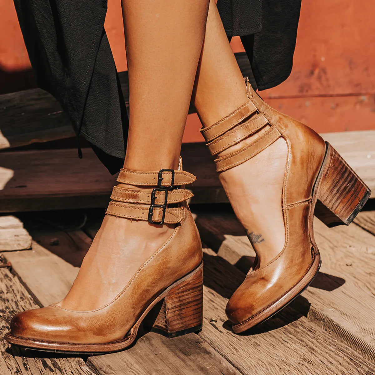 Women's Vintage Style Pumps