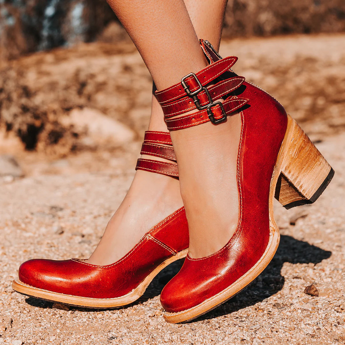 Women's Vintage Style Pumps